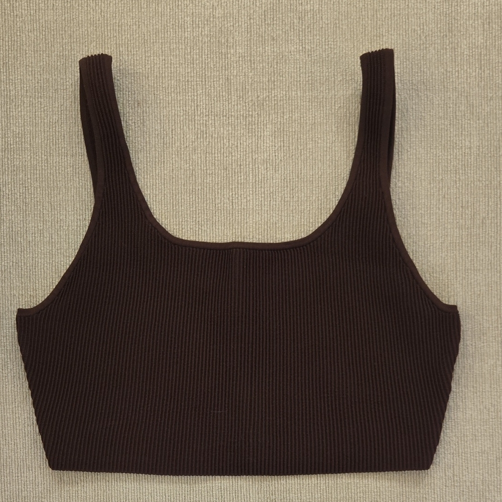 Aritzia Babaton Sculpt Ribbed Knit Dark Brown Crop Top